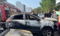 مهار آتش‌سوزی در جاده پیربازار؛ ۳ خودرو و ۲ مغازه در آتش سوختند