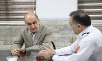 استاندار گیلان با حضور در ایستگاه آتش‌نشانی رشت به مناسبت 7 مهر